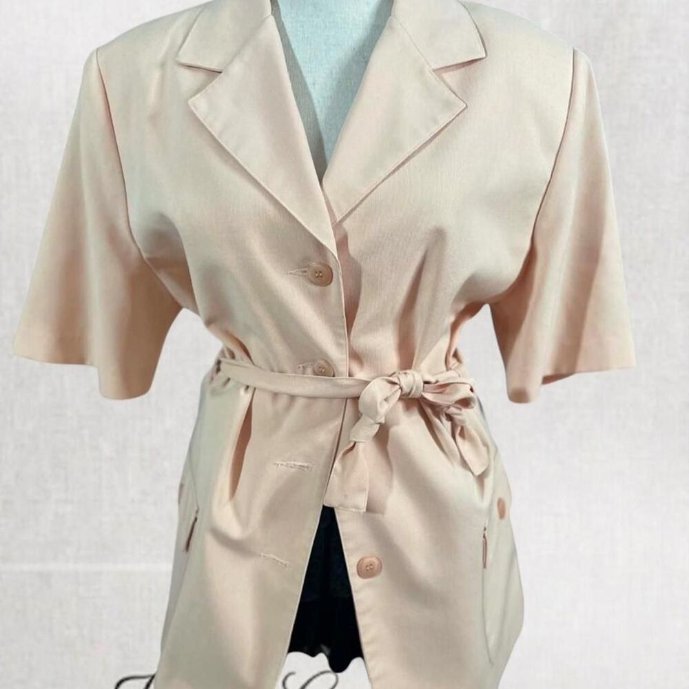 Office Siren Chic Peach Button Up Tie Front Short Sleeve Blazer